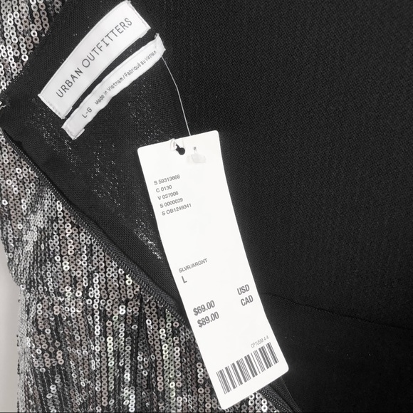 Urban Oufitters Jenny silver sequin mini dress - Picture 6 of 11